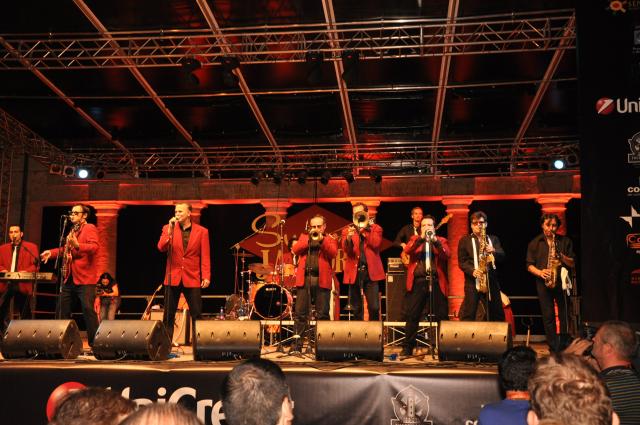 min 2010 08 03 palco centrale 106